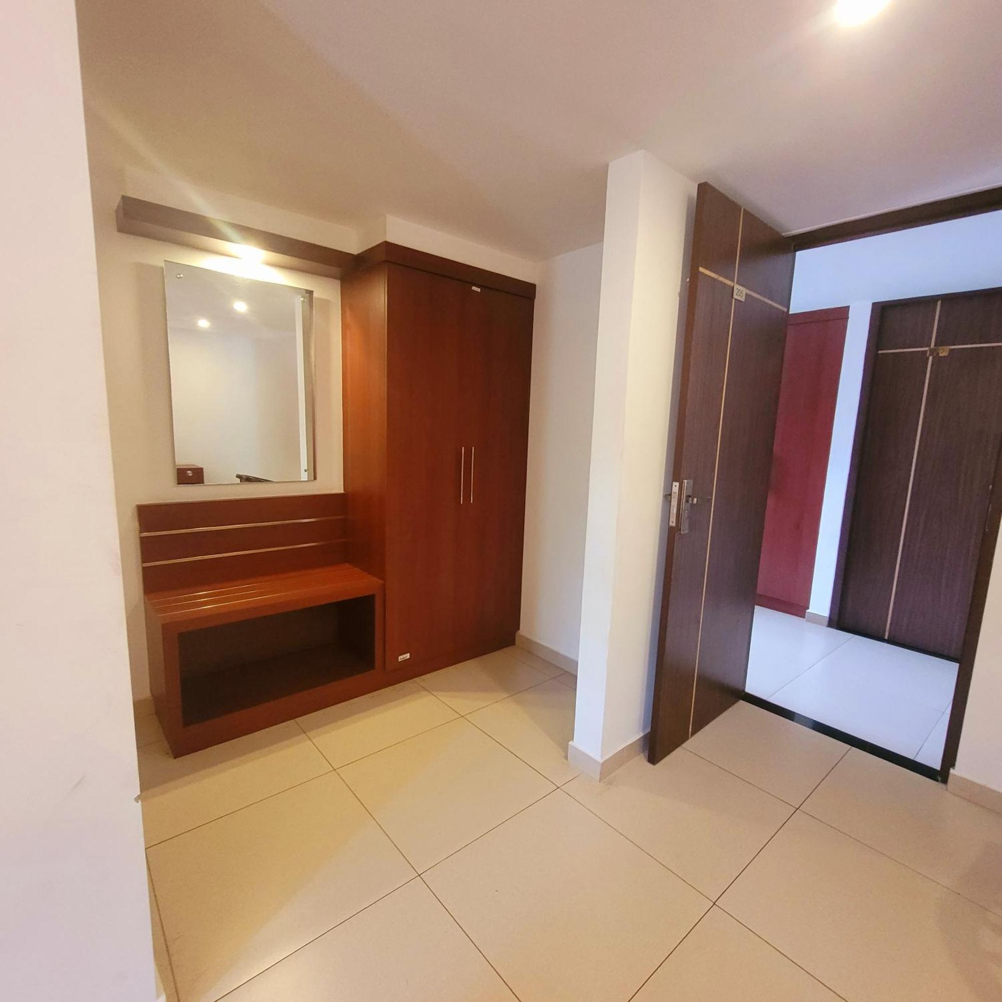 Four Squares Inn, Technopark Phase 3 Thiruvananthapuram Exterior foto