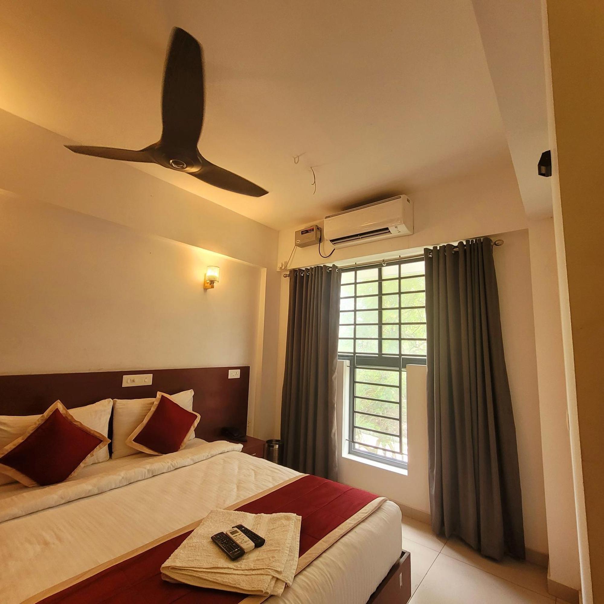 Four Squares Inn, Technopark Phase 3 Thiruvananthapuram Exterior foto